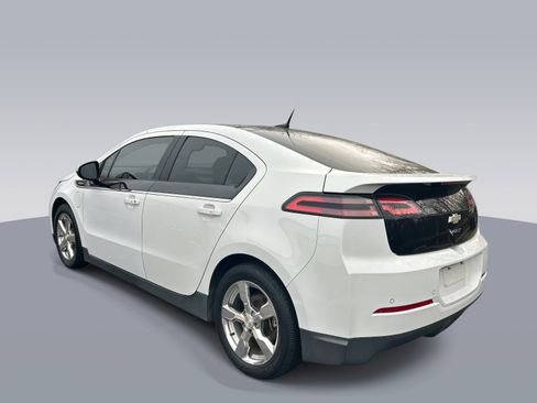 Used 2012 Chevrolet Volt Premium w/ Premium Trim Package image 5