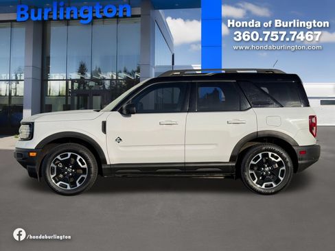 Used 2022 Ford Bronco Sport Outer Banks w/ Tech Package AWD/4WD image 5