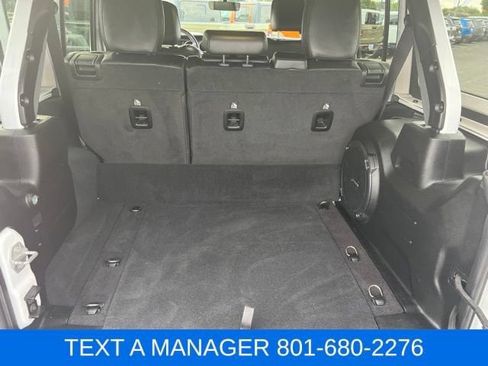 Used 2023 Jeep Wrangler Unlimited Sahara w/ Cold Weather Group AWD/4WD image 33