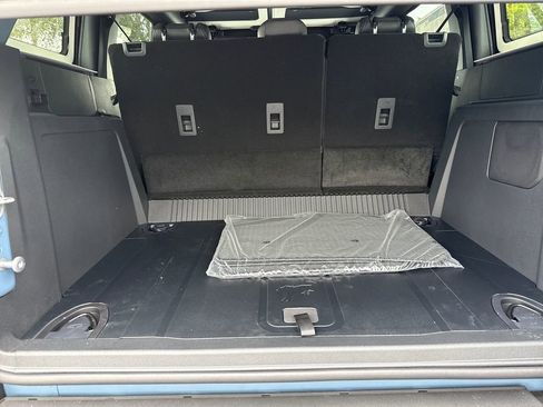 New 2025 Ford Bronco Badlands image 21