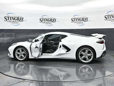 Used 2020 Chevrolet Corvette Stingray Coupe w/ 1LT RWD image 37