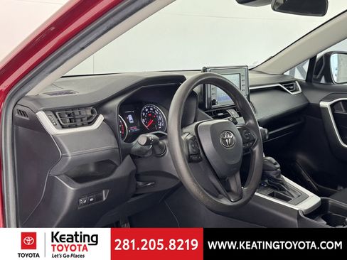 Certified 2021 Toyota RAV4 LE image 13