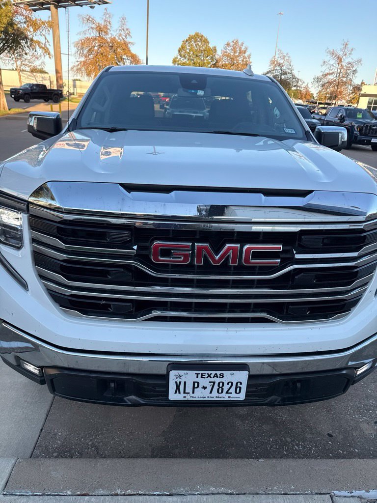 Used 2023 GMC Sierra 1500 SLT w/ SLT Premium Package AWD/4WD image 9
