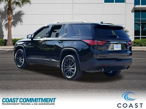 Used 2023 Chevrolet Traverse RS FWD image 8