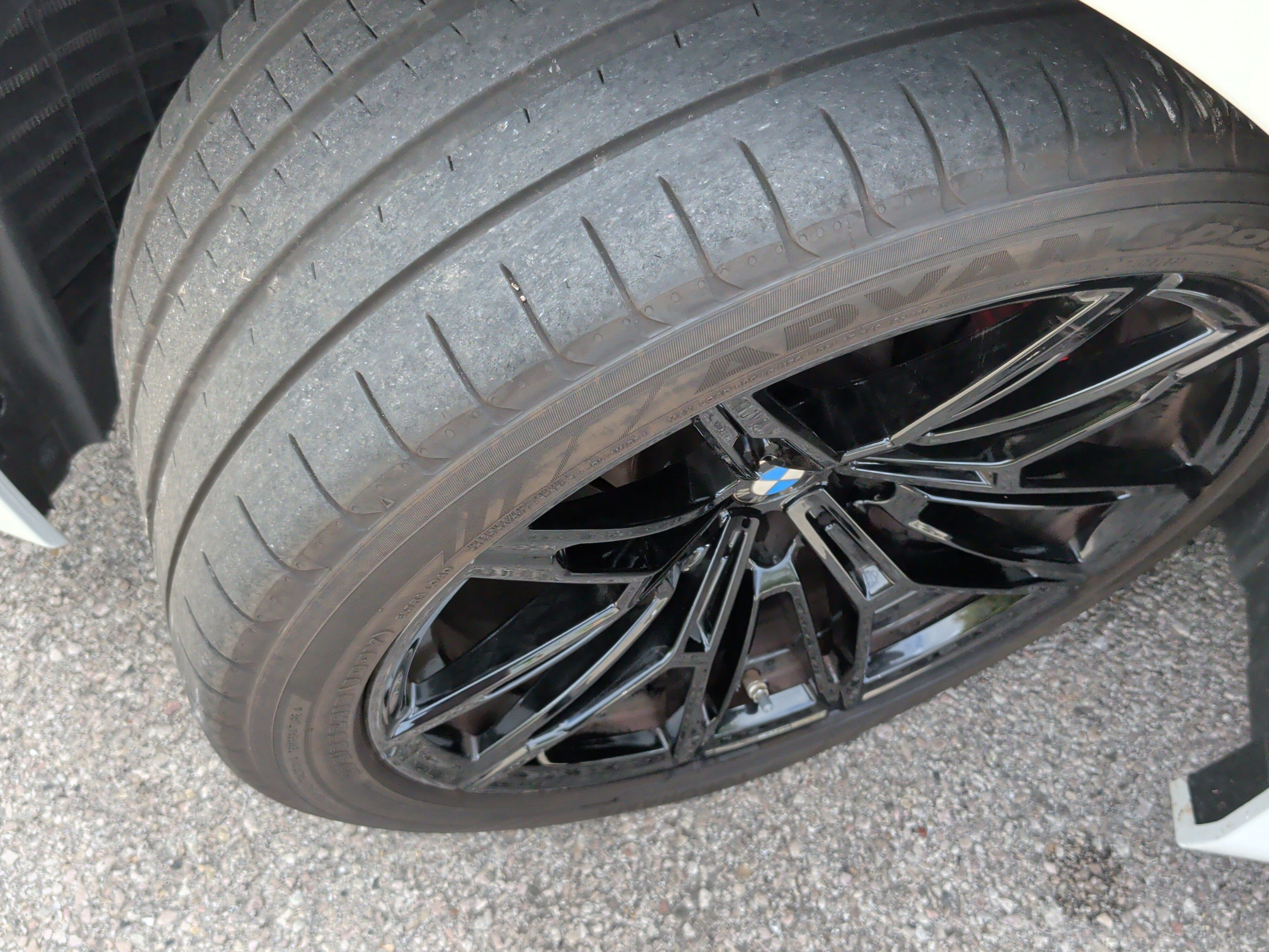 Used 2024 BMW M2 w/ Lighting Package RWD image 13