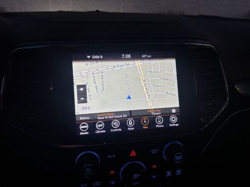 Used 2020 Jeep Grand Cherokee Overland image 8