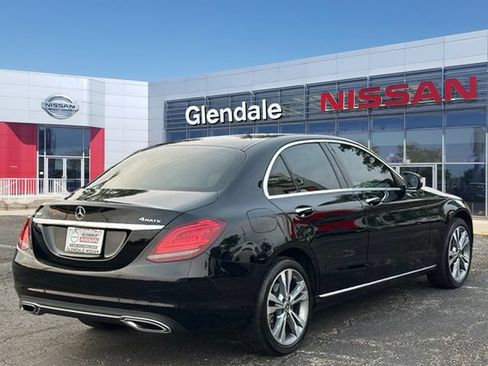 Used 2020 Mercedes-Benz C 300 4MATIC Sedan image 4