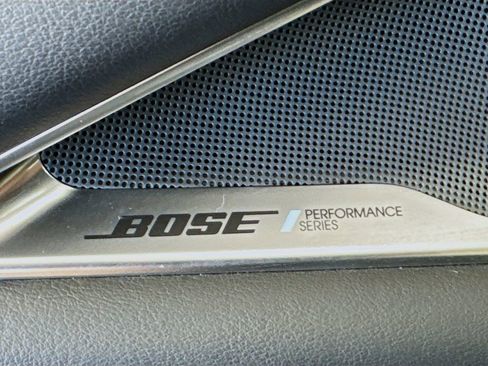 Certified 2025 INFINITI QX60 Sensory image 18