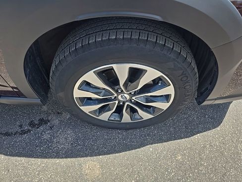 Certified 2024 Subaru Outback Limited XT AWD/4WD image 5