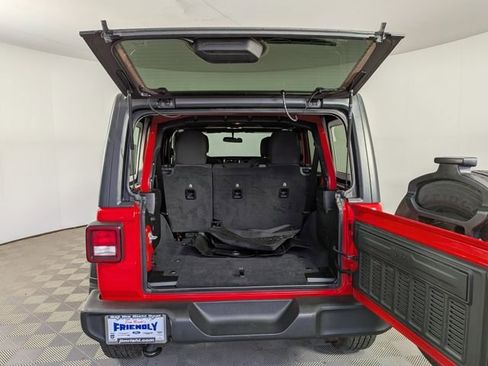 Used 2020 Jeep Wrangler Unlimited Sport image 13