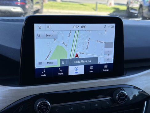 Used 2022 Ford Escape Titanium w/ Titanium Elite Package image 10