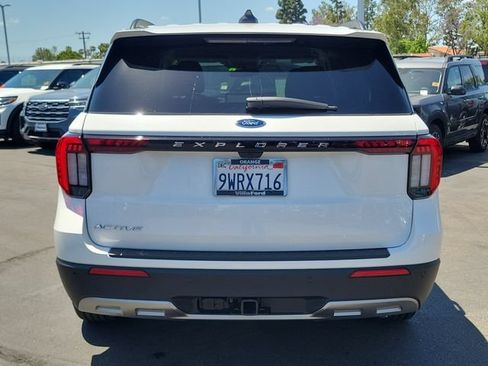 Used 2026 Ford Explorer Active w/ Active Comfort Package RWD image 23