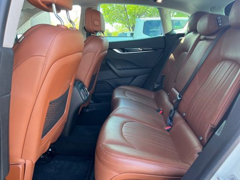 Used 2017 Maserati Levante w/ Sport Package image 25