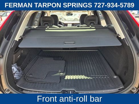 Certified 2023 Volvo XC60 B5 Ultimate w/ Protection Package Premier image 19