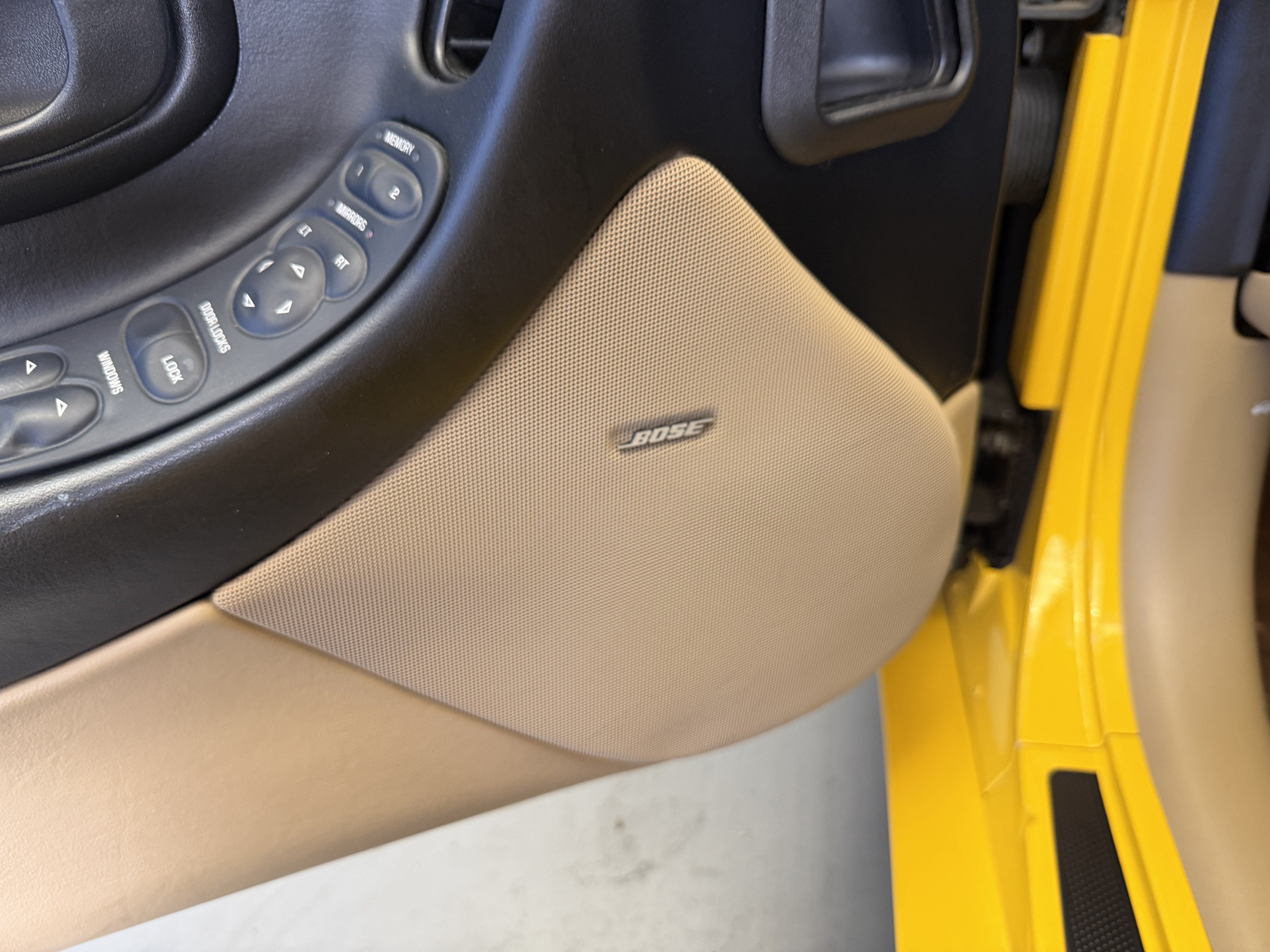 Used 2002 Chevrolet Corvette Convertible w/ Preferred Equipment Group2 RWD image 11