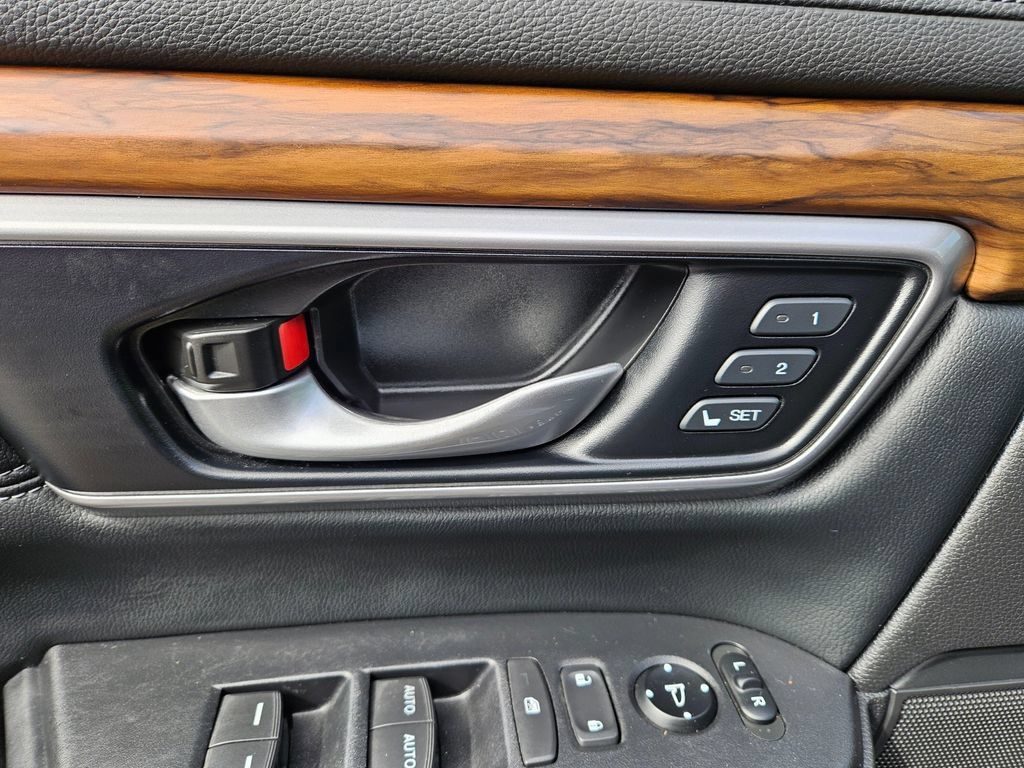 Used 2022 Honda CR-V EX-L image 22