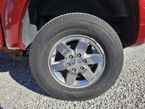 Used 2011 GMC Canyon SLE image 51