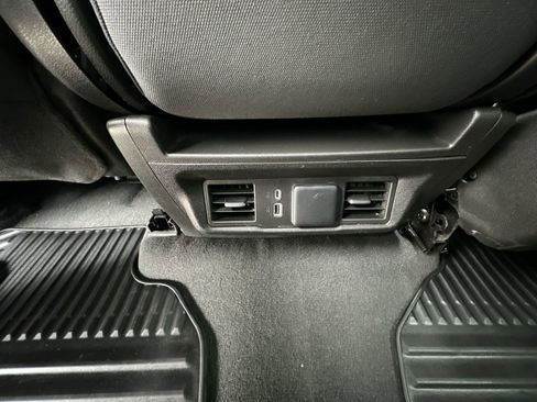 Used 2023 GMC Sierra 1500 Elevation image 21