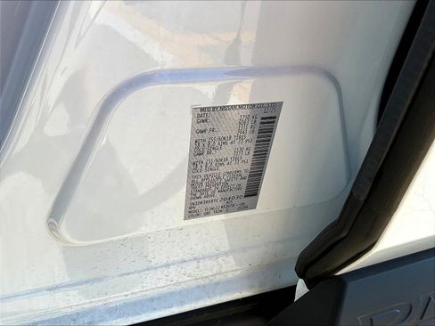 Certified 2026 Nissan Pathfinder SV AWD/4WD image 19