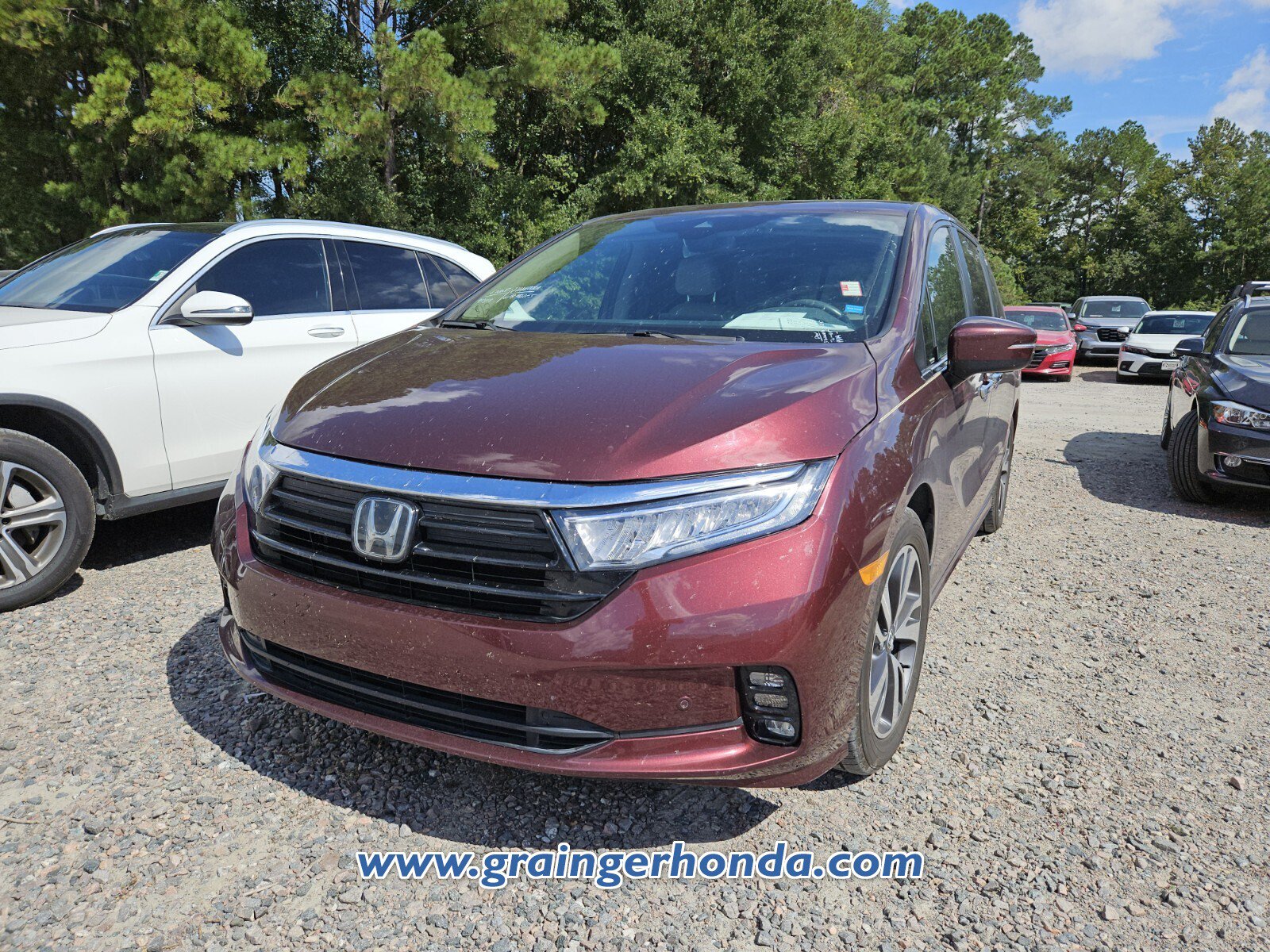 Used 2021 Honda Odyssey Touring image 2