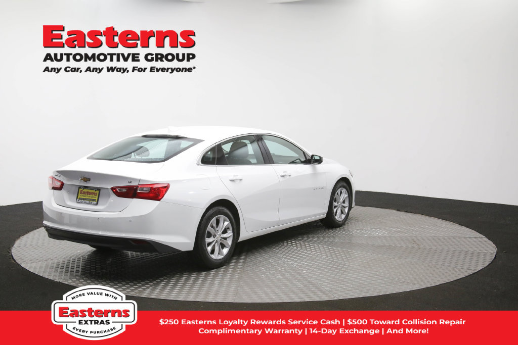 Used 2025 Chevrolet Malibu LT FWD image 42