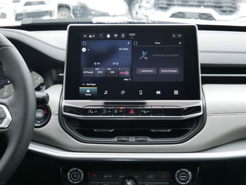 New 2026 Jeep Compass Limited image 10