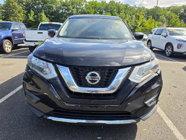 Used 2019 Nissan Rogue S AWD/4WD image 2