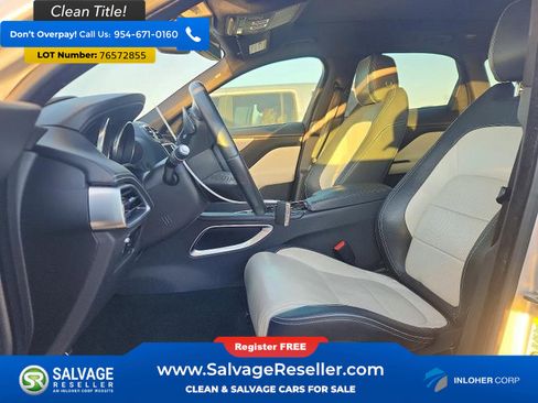 Used 2017 Jaguar F-PACE R-Sport image 9