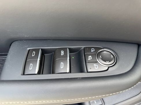 New 2026 Buick Enclave Sport Touring w/ Power Package AWD/4WD image 22