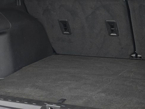 Used 2023 Chevrolet Equinox RS image 9