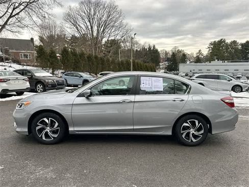 Used 2017 Honda Accord LX image 2