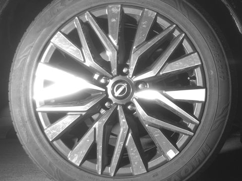 Used 2025 Nissan Altima 2.5 SV image 15