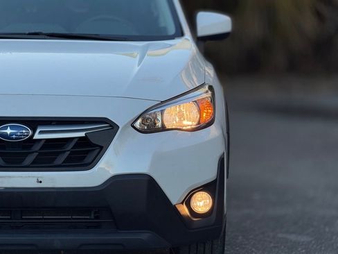 Used 2023 Subaru Crosstrek 2.0i Premium AWD/4WD image 5