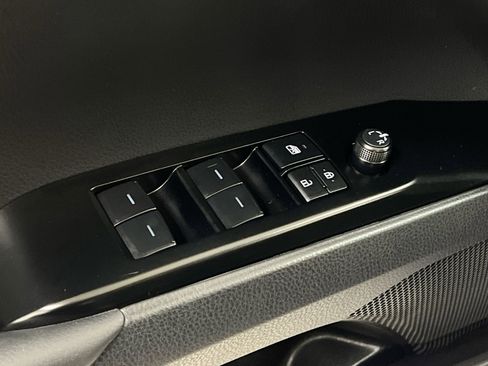 Used 2025 Toyota Camry LE image 19