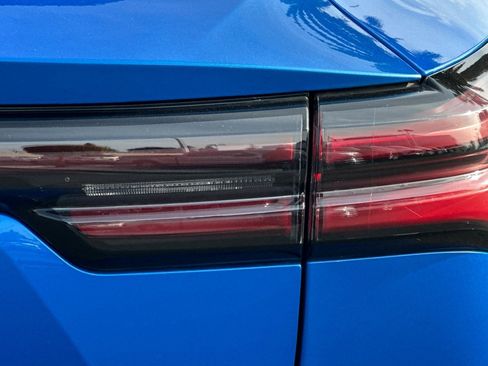 Used 2025 Chevrolet Equinox EV LT w/ Convenience Package image 47