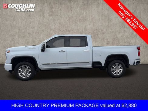 Used 2026 Chevrolet Silverado 3500 High Country w/ High Country Premium Package AWD/4WD image 2