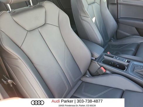 Used 2025 Audi Q3 2.0T Premium w/ Convenience Package AWD/4WD image 14