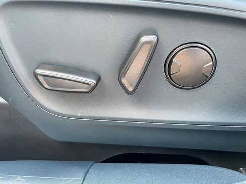 New 2025 Ford Maverick XLT w/ XLT Luxury Package image 10