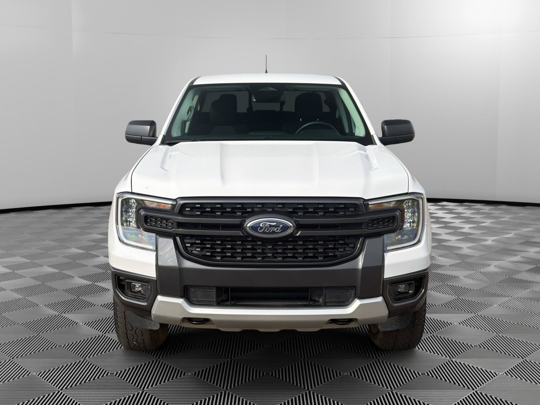 Certified 2025 Ford Ranger XLT w/ FX4 Off-Road Package AWD/4WD image 7