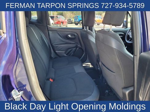 Used 2018 Jeep Renegade Altitude w/ Advanced Technology Group image 19