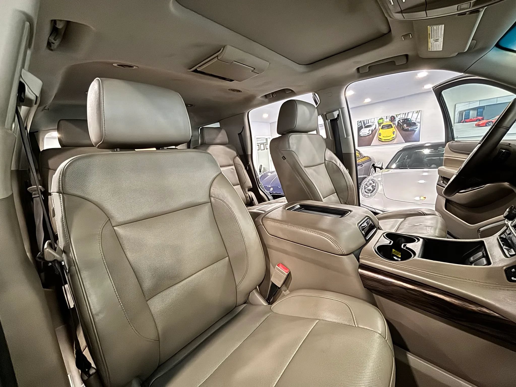 Used 2019 GMC Yukon SLT w/ Open Road Package RWD image 21
