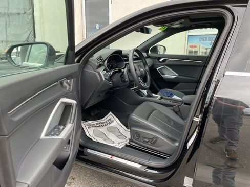 Used 2022 Audi Q3 2.0T Premium image 8