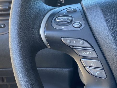 Certified 2020 Nissan Pathfinder S image 29