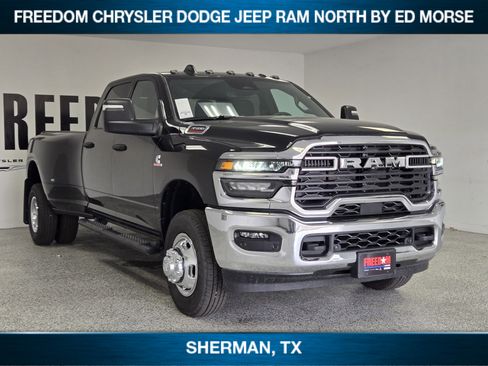 New 2026 RAM 3500 Tradesman image 2