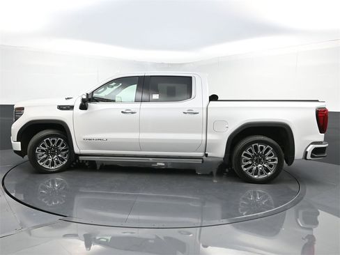 Used 2023 GMC Sierra 1500 Denali Ultimate image 44