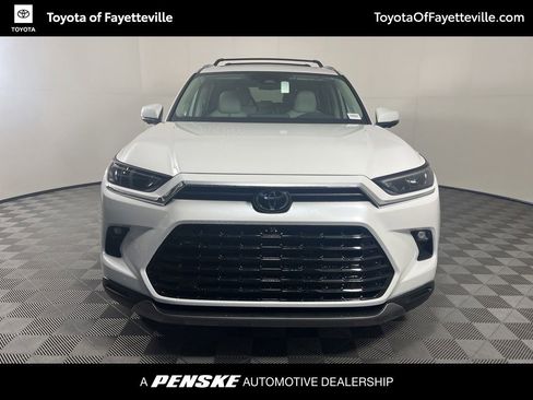 New 2026 Toyota Grand Highlander AWD image 7