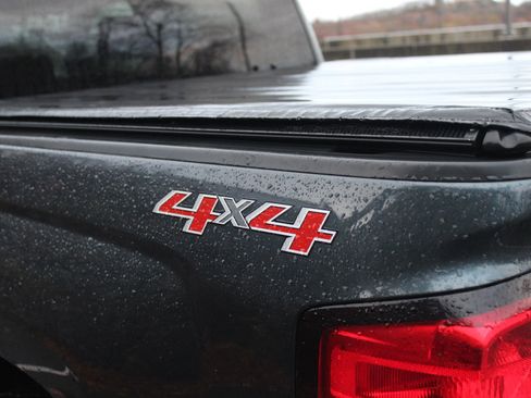 Used 2017 Chevrolet Silverado 1500 LT w/ All Star Edition image 32