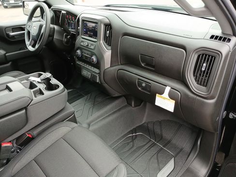 New 2026 Chevrolet Silverado 1500 Custom image 30