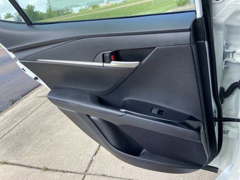 Used 2025 Toyota Camry LE image 50