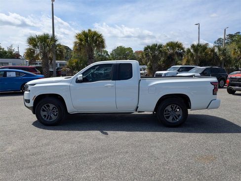New 2025 Nissan Frontier SV image 7